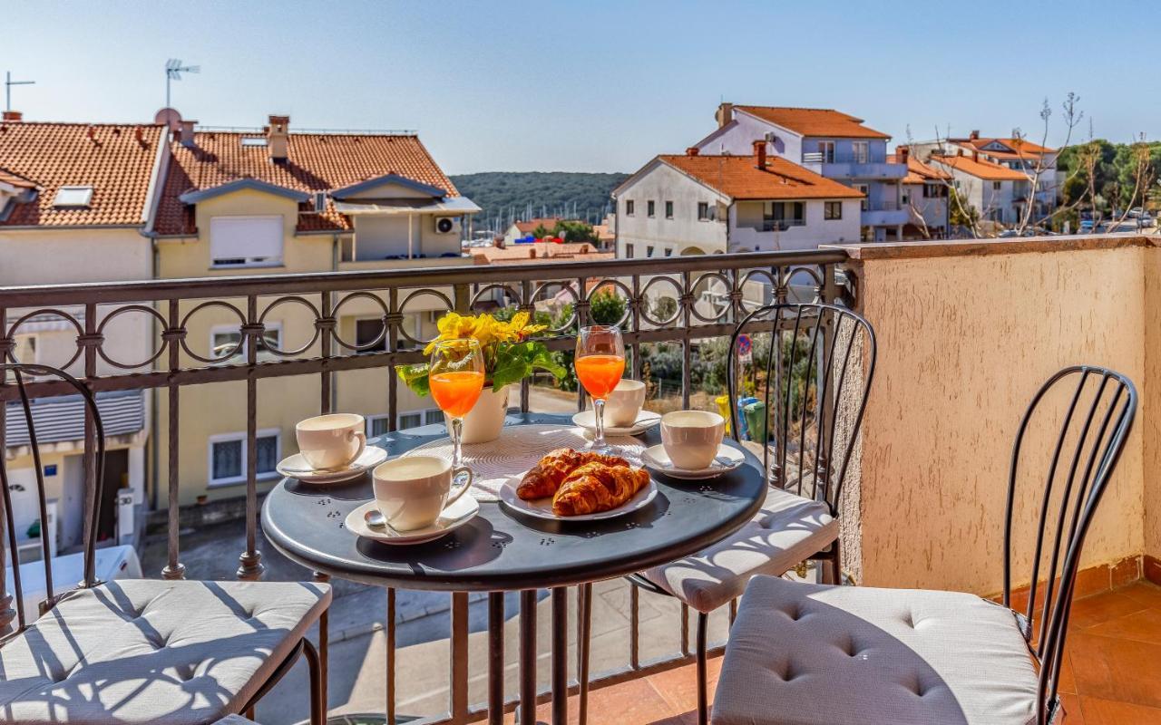 Apartment Green Pula, Family Friendly, Comfortable, Free Parking And Wifi Экстерьер фото